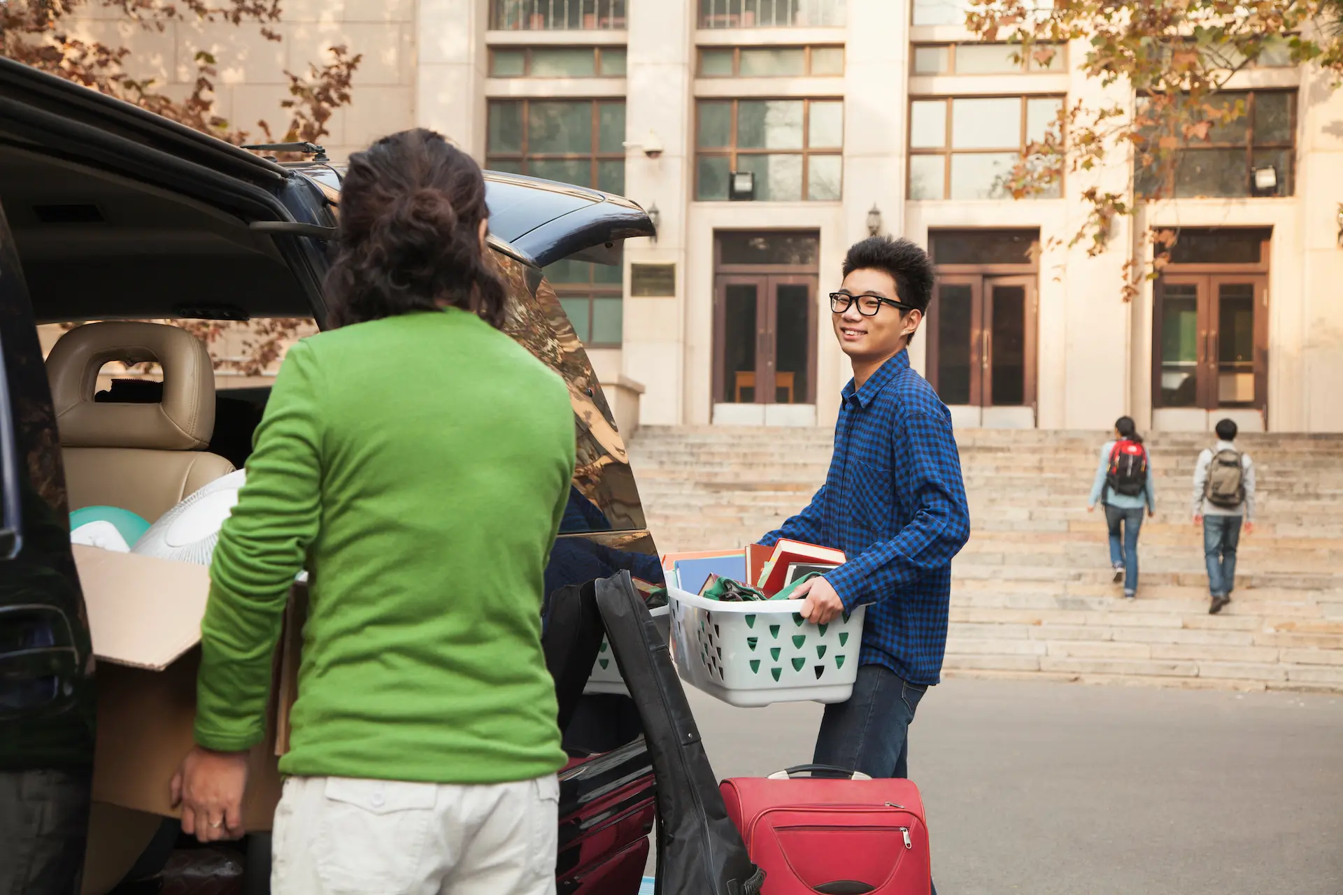 College Student moving into Dorm